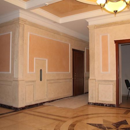Apartment In Center Of Odessa Esterno foto